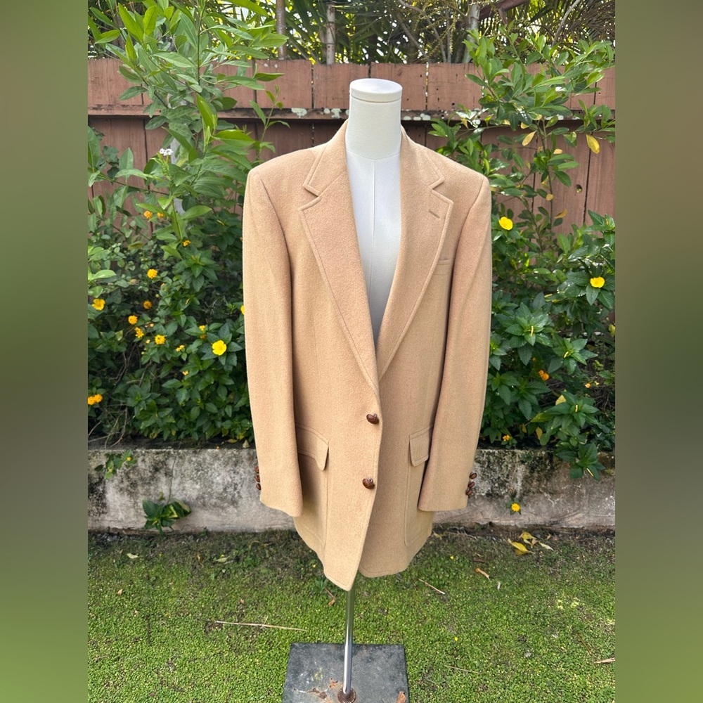 Vintage Bill Blass 100% Camel Hair Beige Blazer